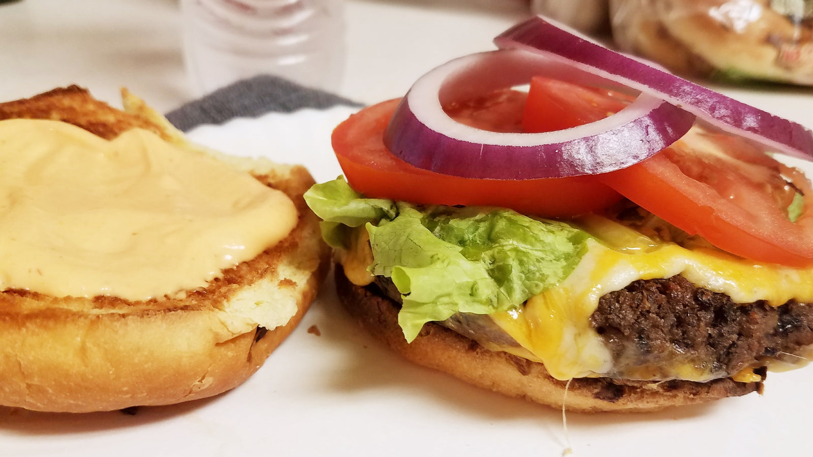 Slightly Spicy Black Bean Burgers